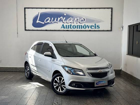 CHEVROLET ONIX 1.4 MPFI LTZ 8V FLEX 4P MANUAL